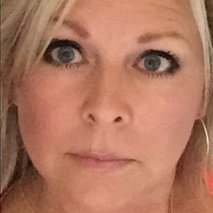 Meet your Posher, Sandy