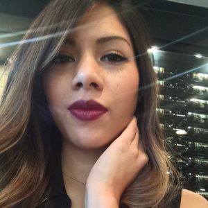 Meet your Posher, Marly