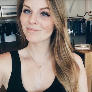 Meet your Posher, Brooke