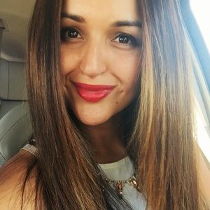 Meet your Posher, Jacqueline