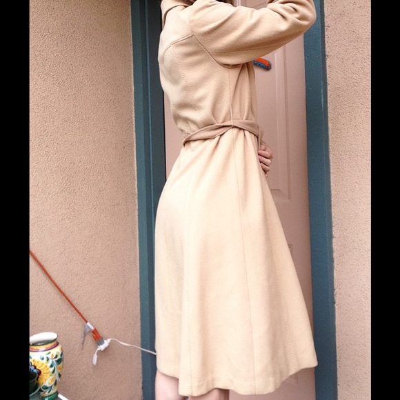 SOLD Vintage Long Fall Winter Coat Camel - Picture 3 of 5