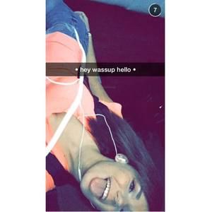 Meet your Posher, Alyssa