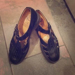 Dr marten sandals