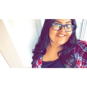Meet your Posher, Alyssa