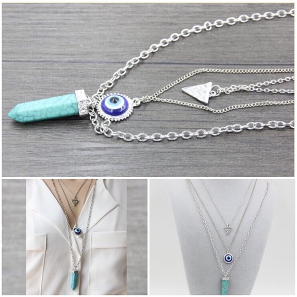 Boutique Jewelry - Silver multilayer necklace