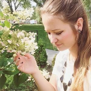 Meet your Posher, Abbie