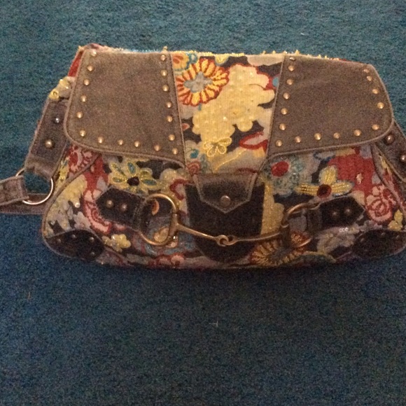 Hand bag