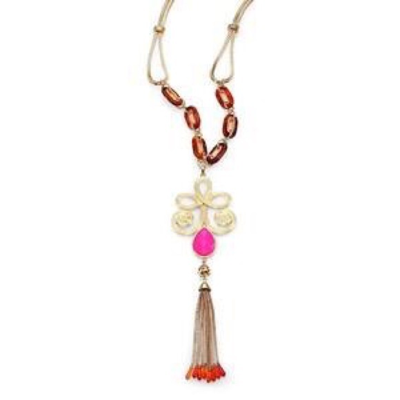✨✨✨🎀FOUND🎀 LP Bohemian Tassel Necklace✨✨✨ - Picture 1 of 1