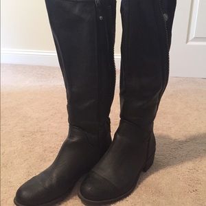Vera Wang Black Leather Boots
