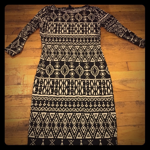 Aztec Dress - Picture 1 of 2