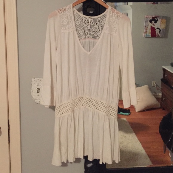 Free People off white cotton and crochet tunic