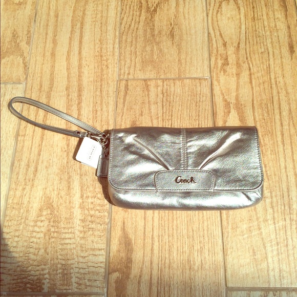 Coach wristlet, NWT