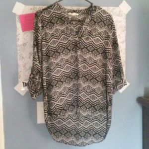 Black n White Blouse