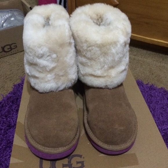 SOLD - Picture 4 of 4