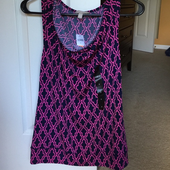Banana Republic sleeveless top. Size Small.