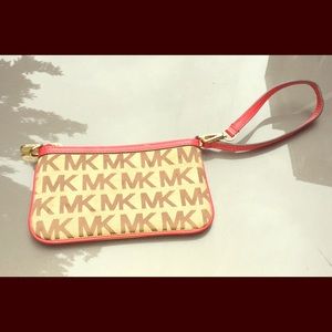 Michale kores handbag