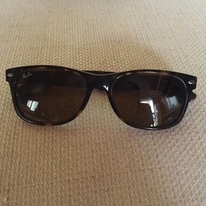 ray-ban new wayfarer