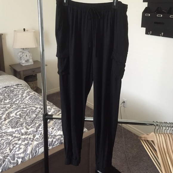 New York and company black pant!