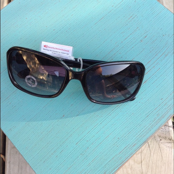 ❌SOLD!❌ Juicy Sunglasses - Picture 4 of 4