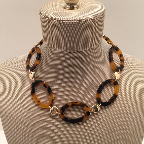RALPH LAUREN Gold Tone Tortoise Link Necklace