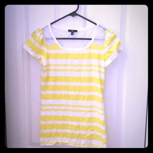 Gap white and yellow striped shirt