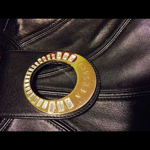 ❌SOLD❌Versace "Kayla" Hobo Bag - Picture 3 of 8