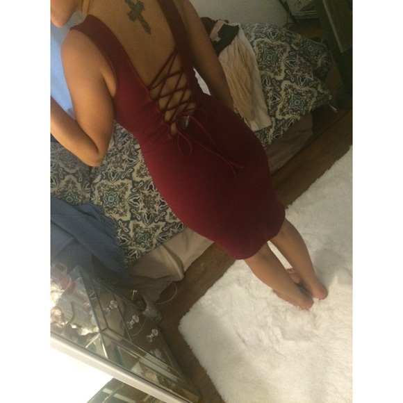 Burgundy tie up back midi dress