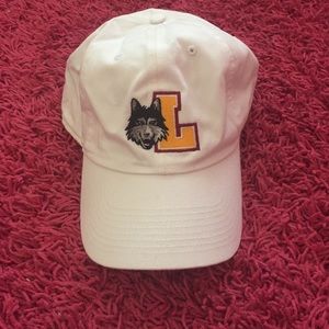LOYOLA  white hat NWT authentic NIKE