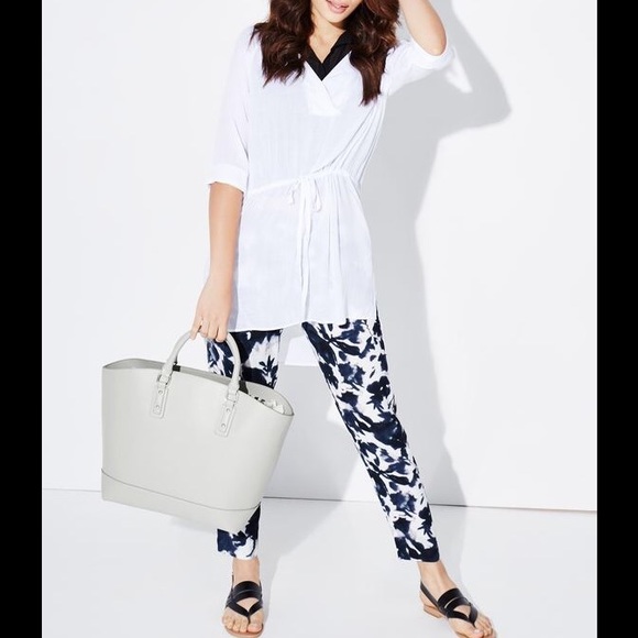 SOLD/Oversized Large Faux LthrTote/@pinkturtle7755 - Picture 4 of 4