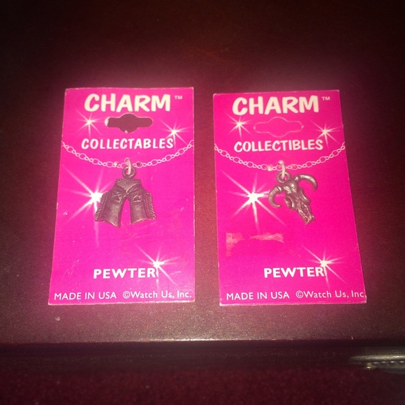 2 charms
