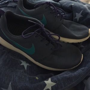 Nike Roshes, size 9.5