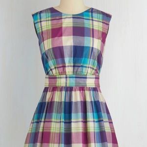 MUST GO!✨Emily & Fin Too Much Fun Dress in Plaid