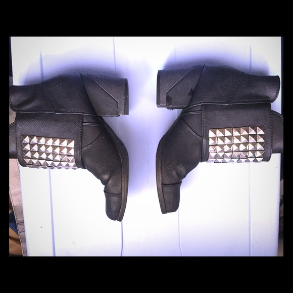 Michael Antonio Studio Black Boots
