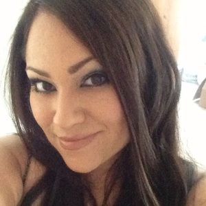 Meet your Posher, Jasmin