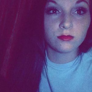 Meet your Posher, Michaela