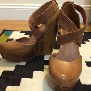 100% leather wedge heels