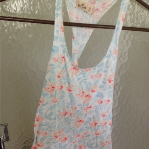 Hollister shirt