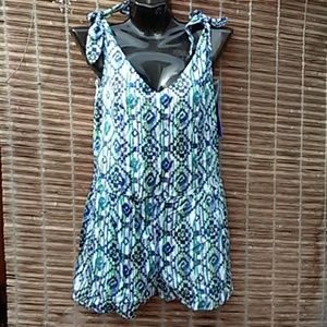 Colorful romper 💙