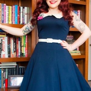 LAST CHANCE! ✨bNWT!! Georgia Peaches Dress in Navy