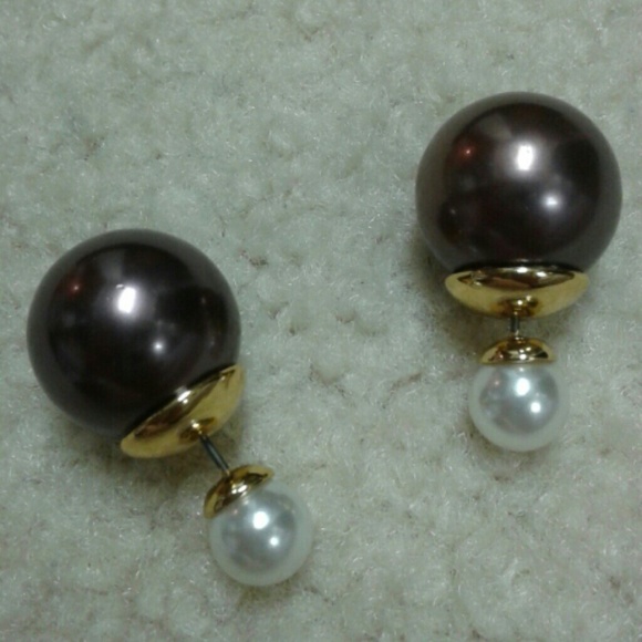 Brown and white pearl double sided earrings
