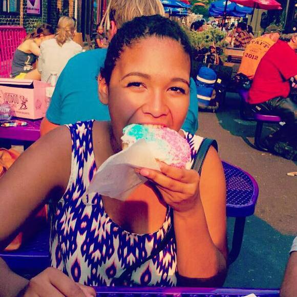 Meet your Posher, Bella