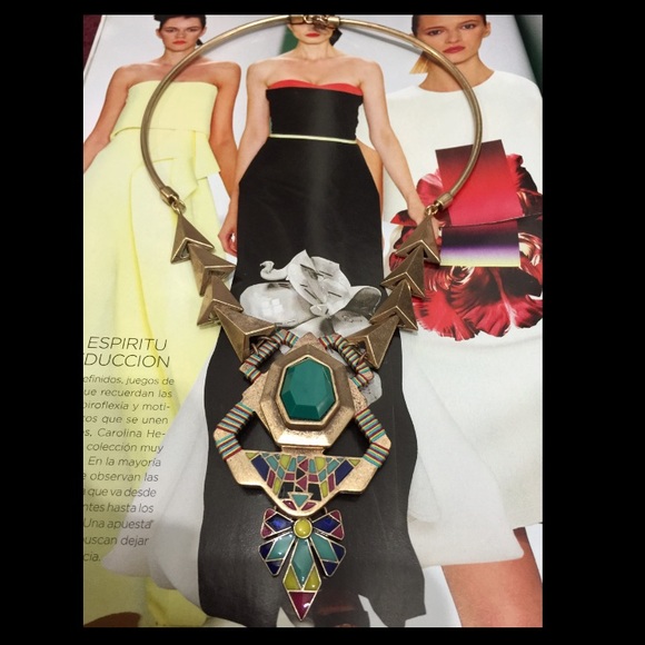 Zara pendent