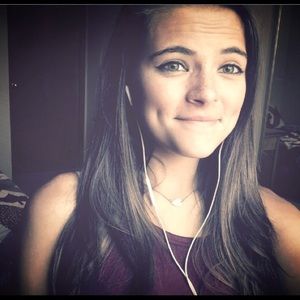 Meet your Posher, Codi