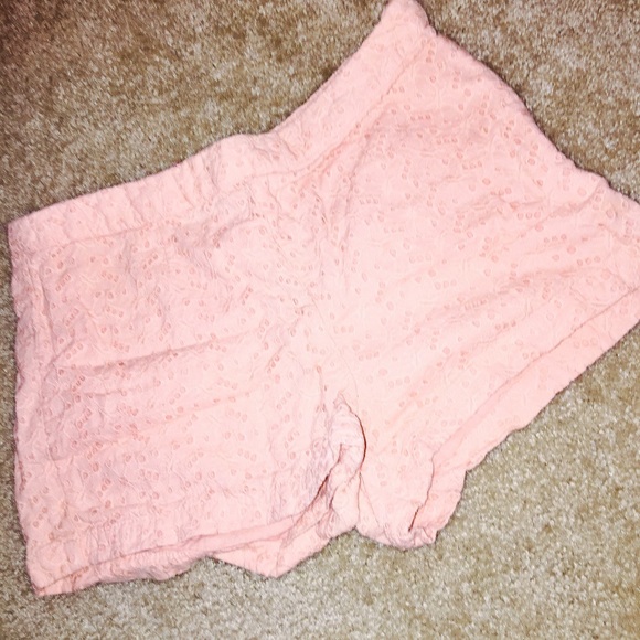 Eyelet Lace High Waisted Shorts - Picture 2 of 2