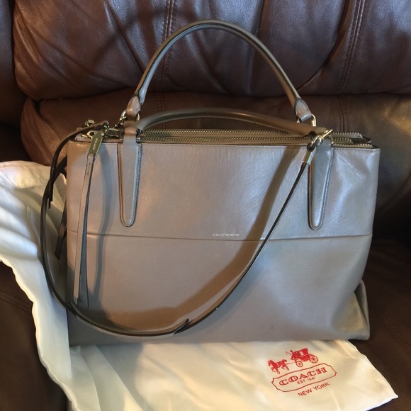 Coach tote