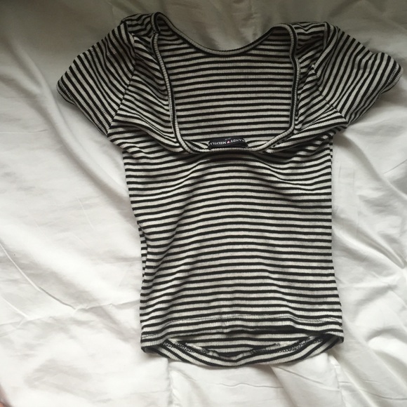 Brandy Melville crop top - Picture 3 of 4