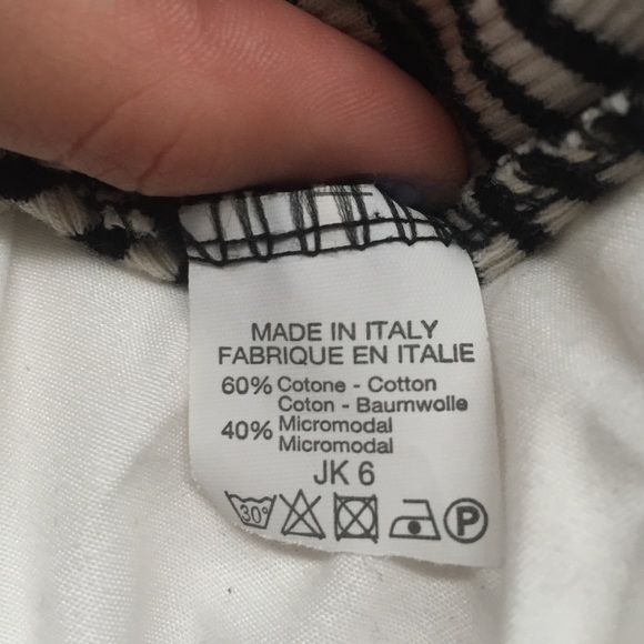 Brandy Melville crop top - Picture 4 of 4