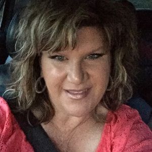 Meet your Posher, Ava