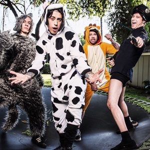 Meet your Posher, Claudia