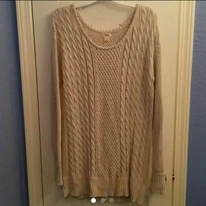 Mossimo Creme Knit Sweeter (XL)